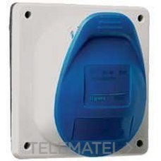 LEGRAND - BASE P17 16A 2P+T 230V IP44