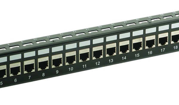 GTLAN - PANEL 19" 24 RJ45 UTP C-6 T568A/B