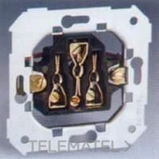 SIMON - BASE ENCHUFE 2P+TT DESPLAZADA S.75