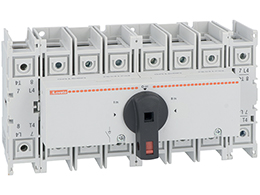LOVATO - CONMUTADOR 4P 125A MANDO DIRECTO NG